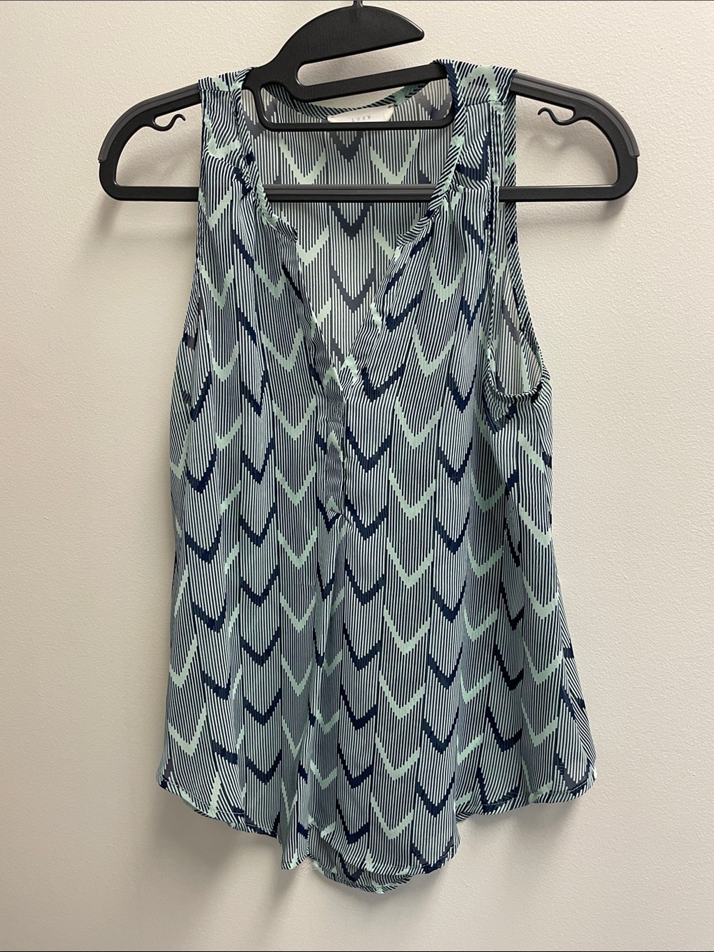 Lush Mint & Navy Chevron Sleeveless V-Neck Tank